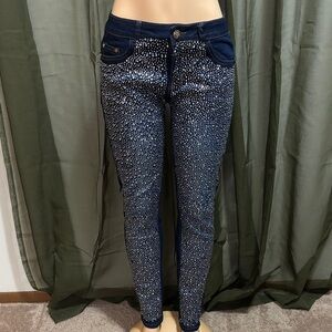 Stylish Blue and White Patterned Jeans
